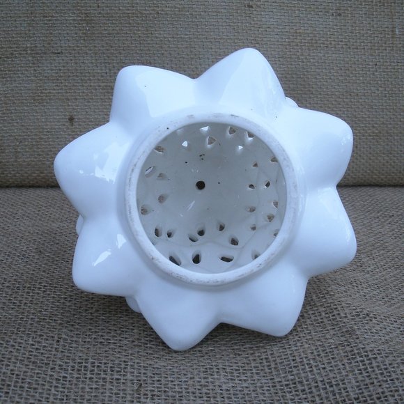 Vintage Handmade Ceramic Holiday Tree Candle Lamp - Picture 12 of 15